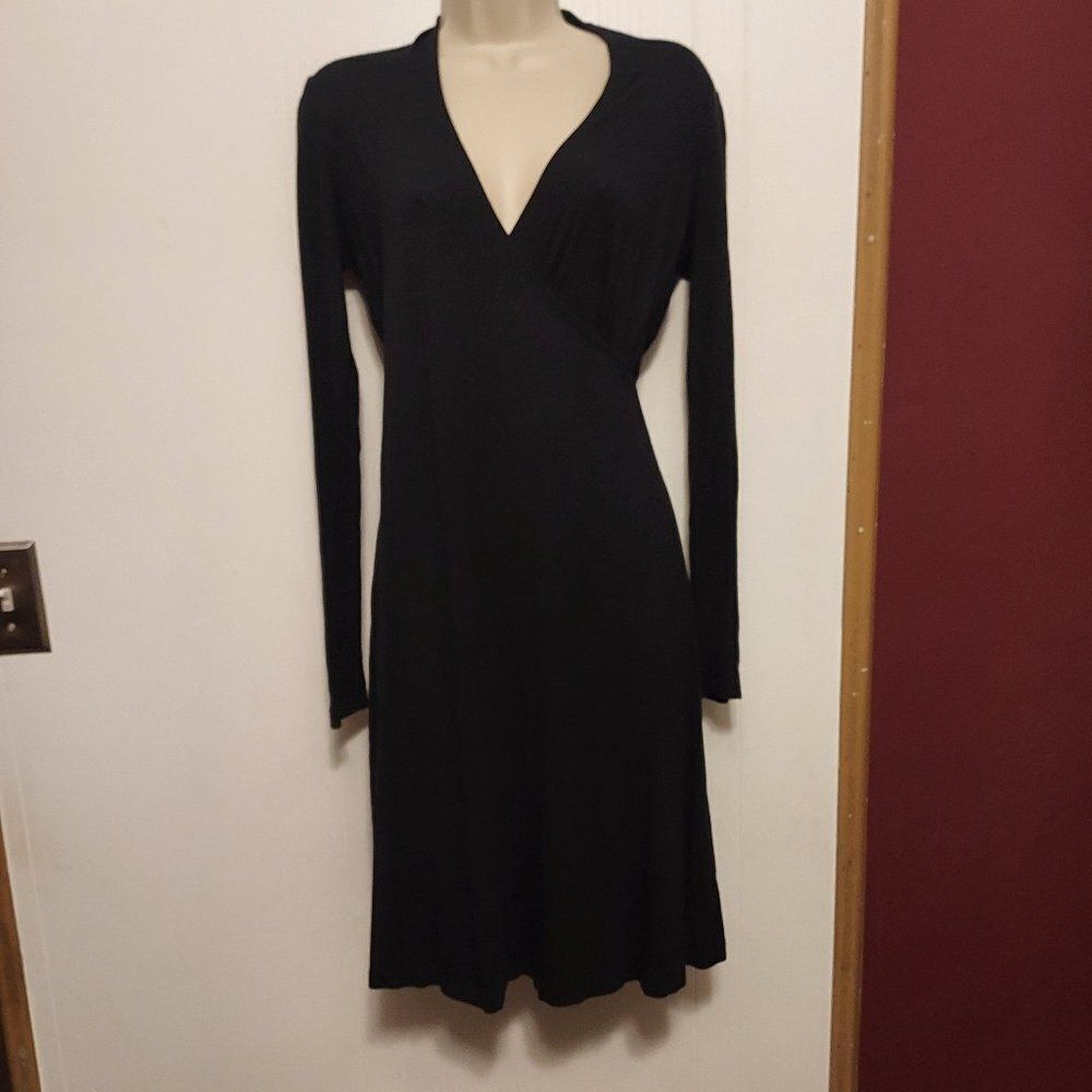 Nautica XS VGC  Black arm p to arm p 15 , 35 in long